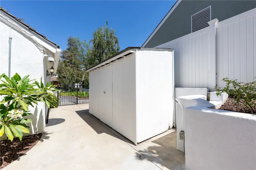 511 S Weymouth Court Anaheim, CA 92807