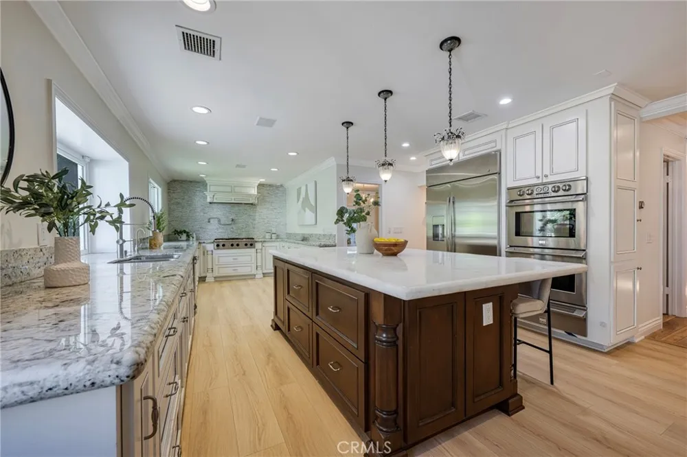 511 S Weymouth Court Anaheim, CA 92807