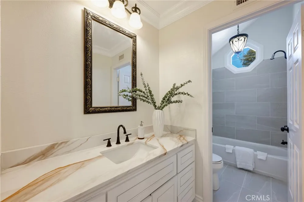 511 S Weymouth Court Anaheim, CA 92807