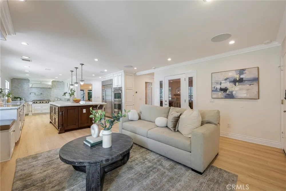 511 S Weymouth Court Anaheim, CA 92807