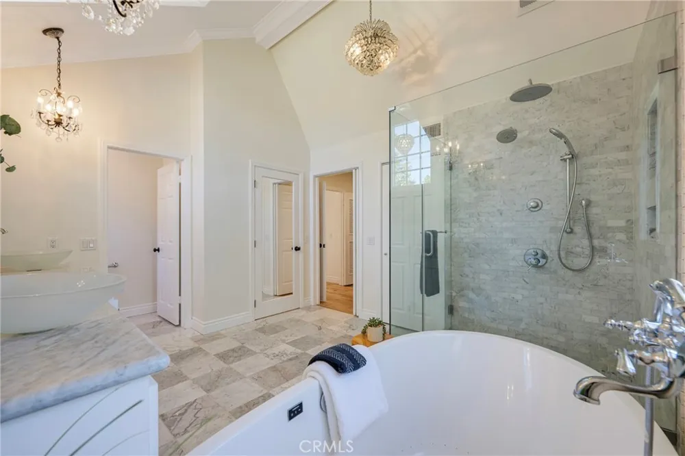 511 S Weymouth Court Anaheim, CA 92807