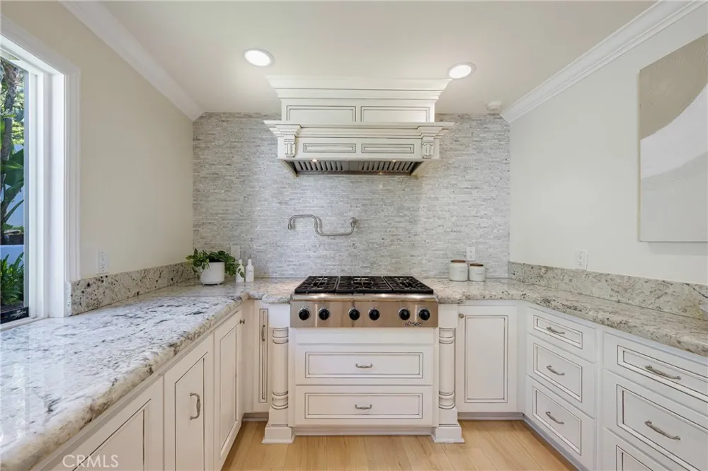 511 S Weymouth Court Anaheim, CA 92807