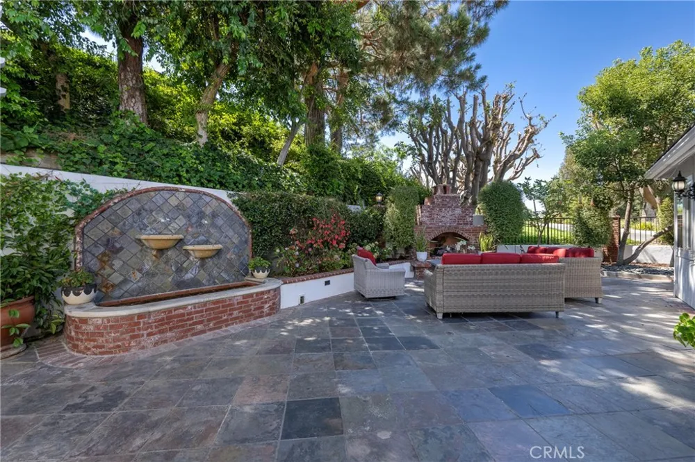 511 S Weymouth Court Anaheim, CA 92807