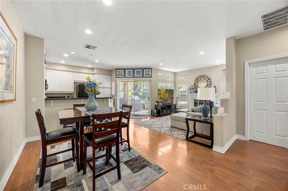 1382 S Country Glen Way Anaheim Hills, CA 92808