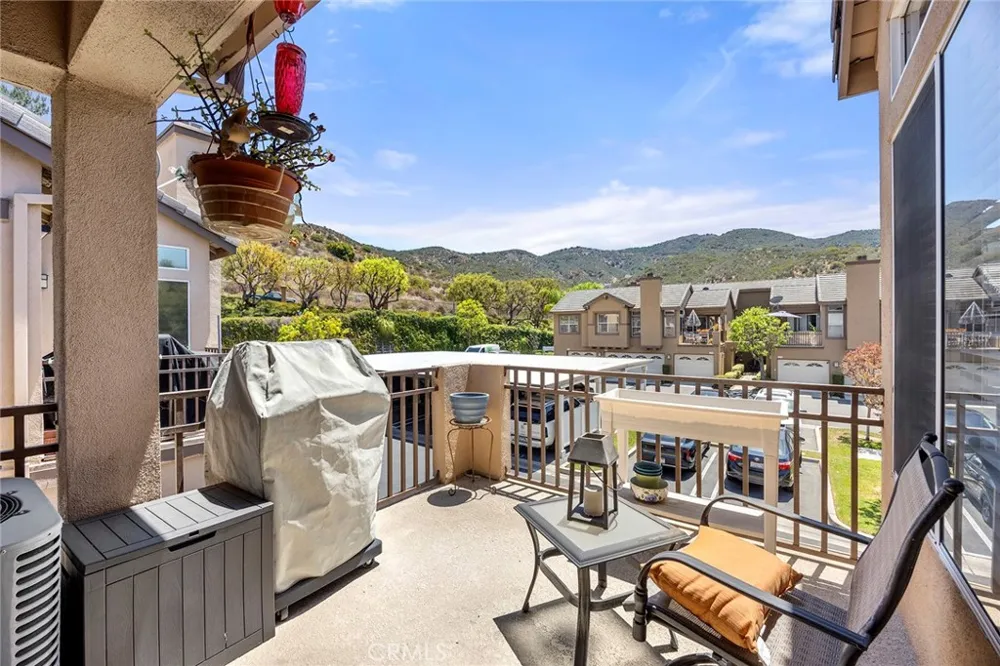 1382 S Country Glen Way Anaheim Hills, CA 92808