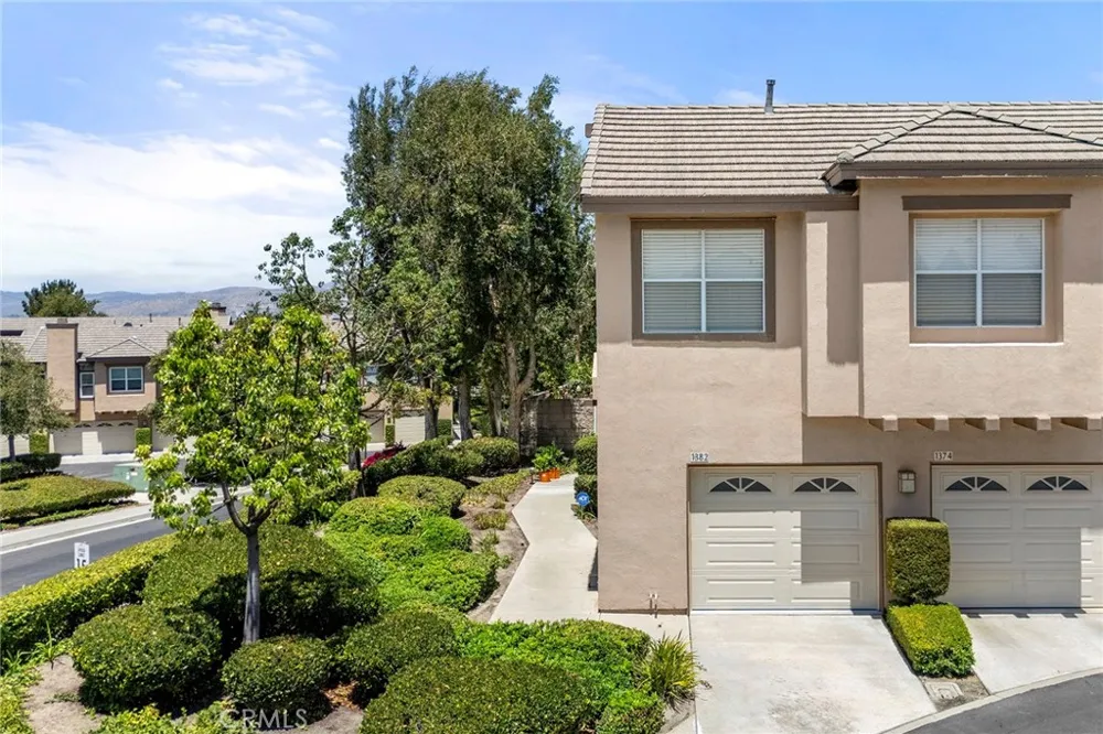 1382 S Country Glen Way Anaheim Hills, CA 92808