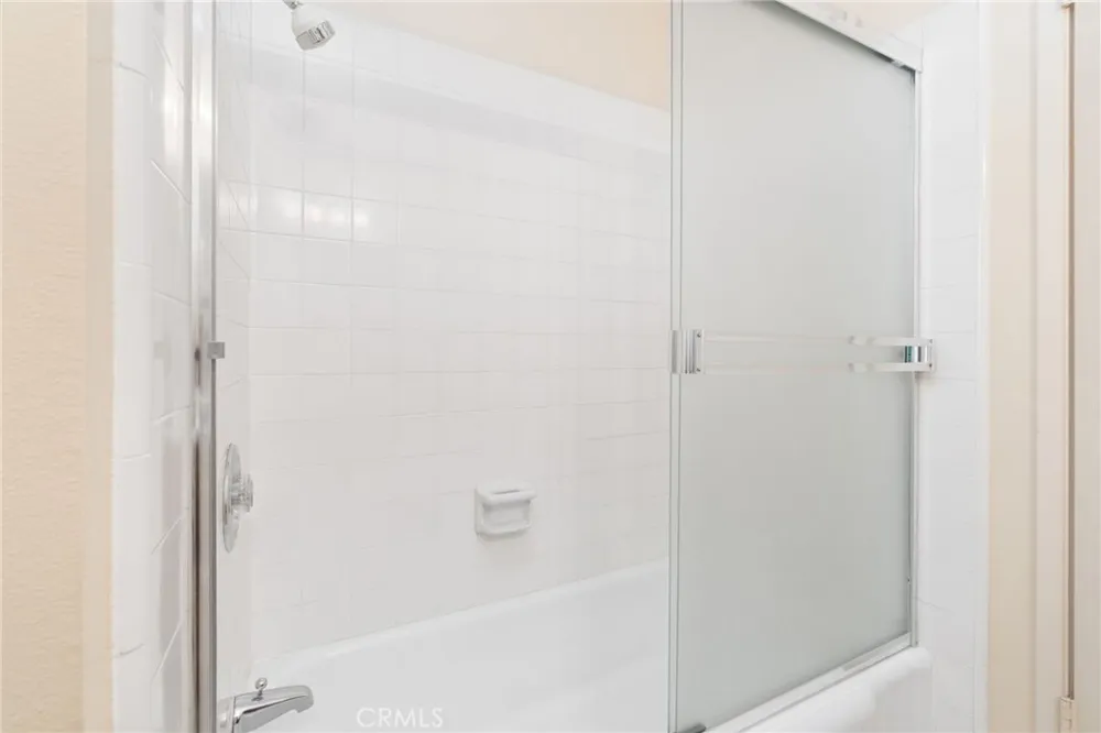 19341 Willowbrook Yorba Linda, CA 92886