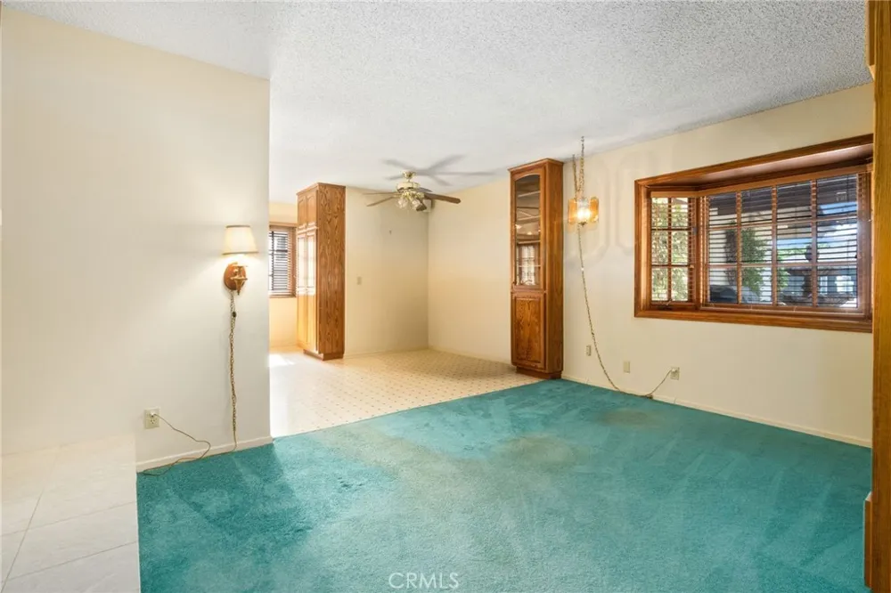 19341 Willowbrook Yorba Linda, CA 92886