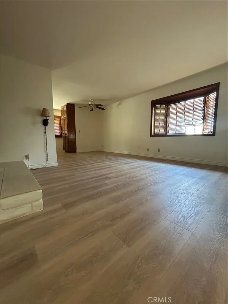 19341 Willowbrook Yorba Linda, CA 92886