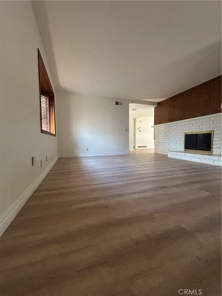 19341 Willowbrook Yorba Linda, CA 92886
