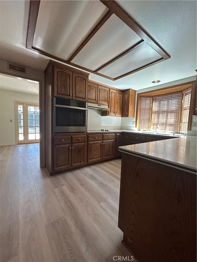 19341 Willowbrook Yorba Linda, CA 92886