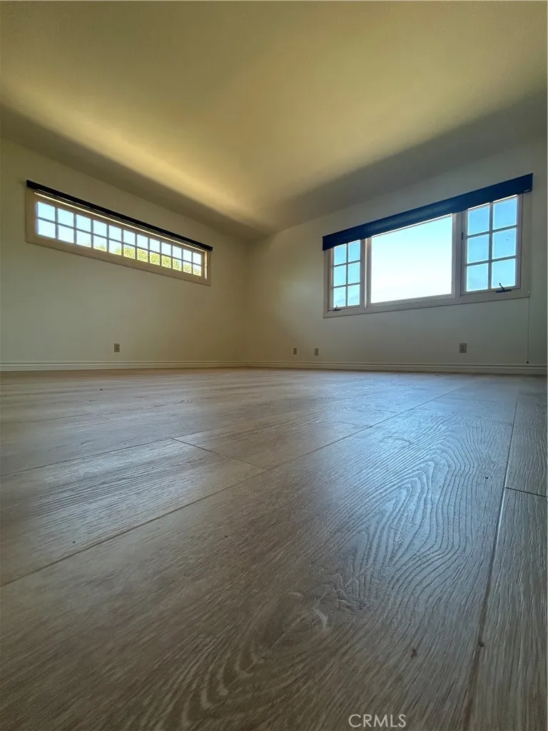 19341 Willowbrook Yorba Linda, CA 92886