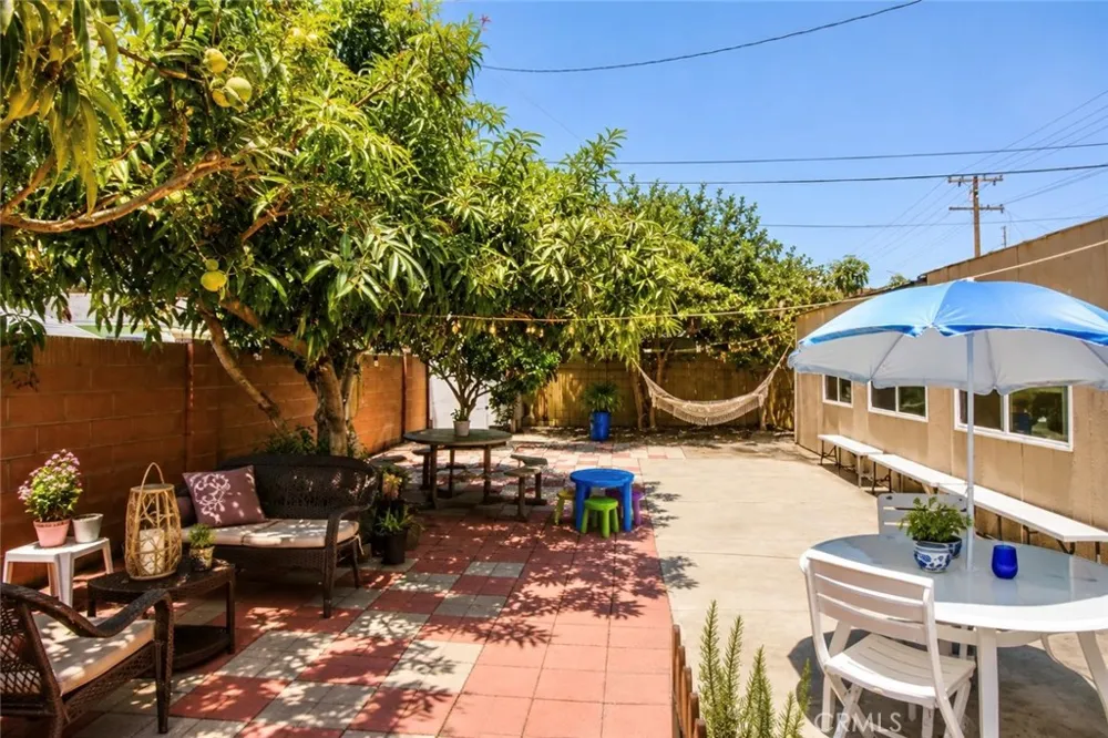 6221 Choctaw Drive Westminster, CA 92683
