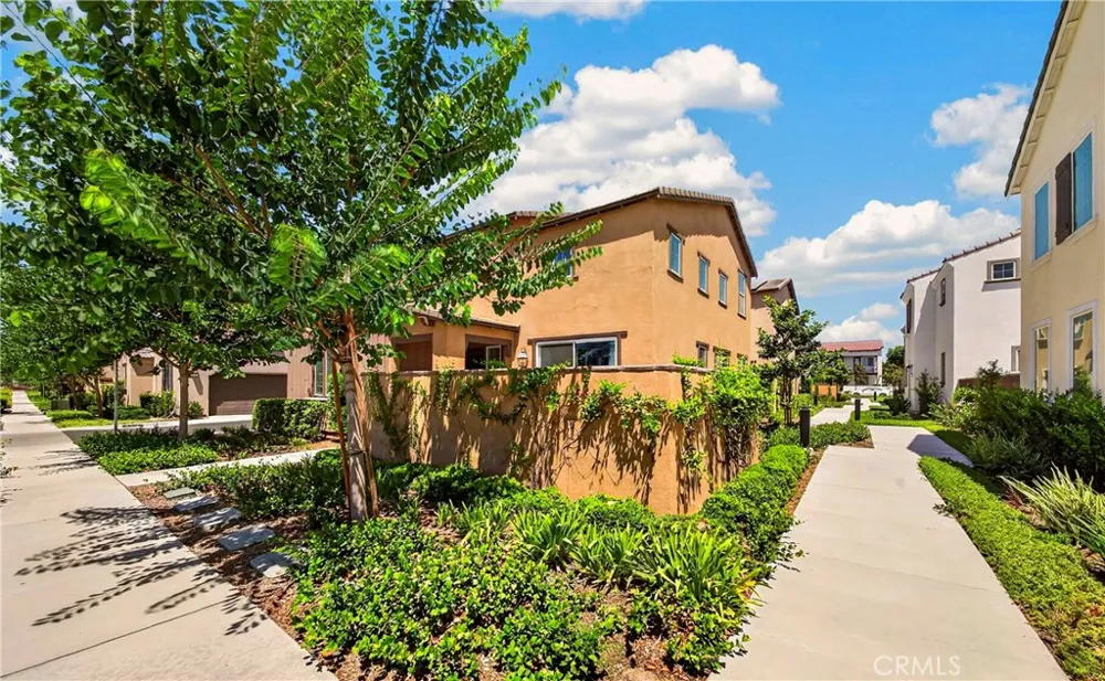 8564 Exposition Chino, CA 91708