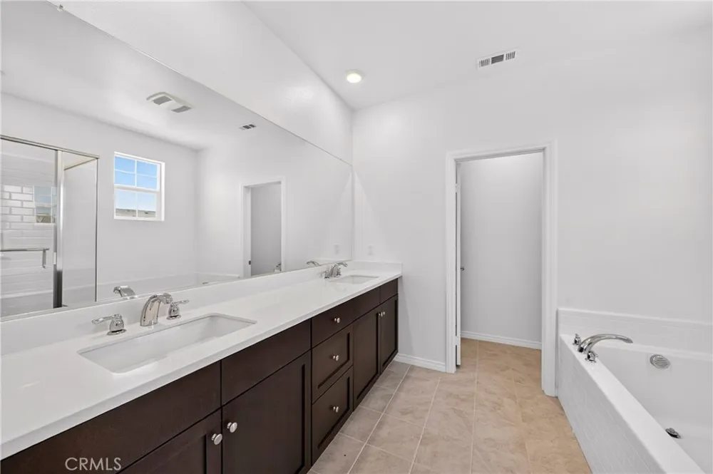 8564 Exposition Chino, CA 91708