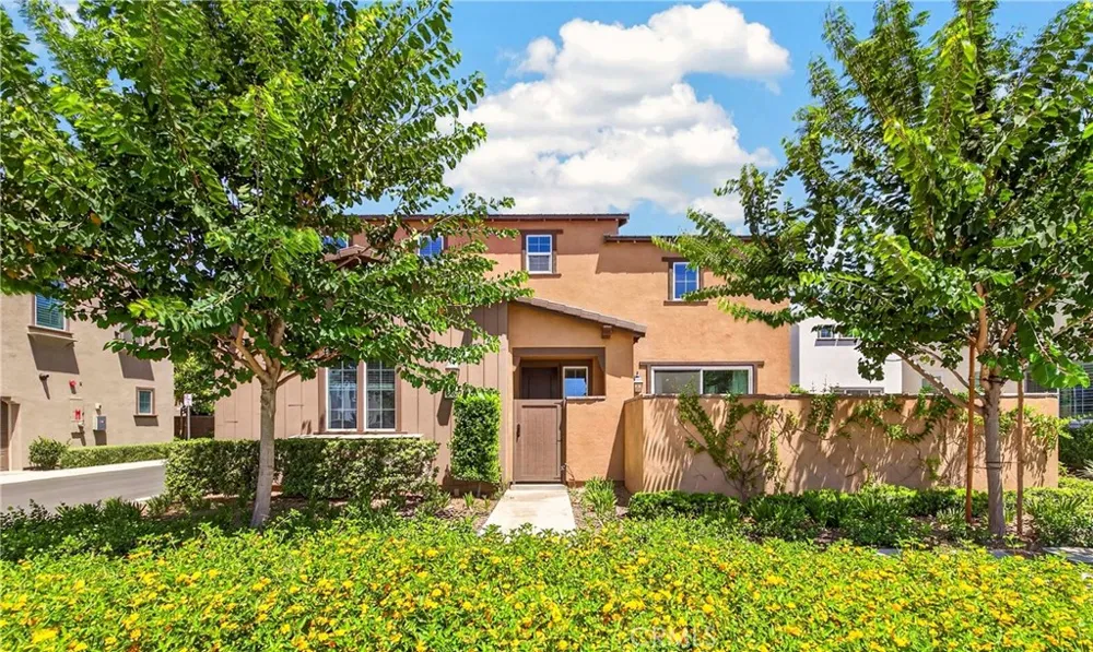 8564 Exposition Chino, CA 91708