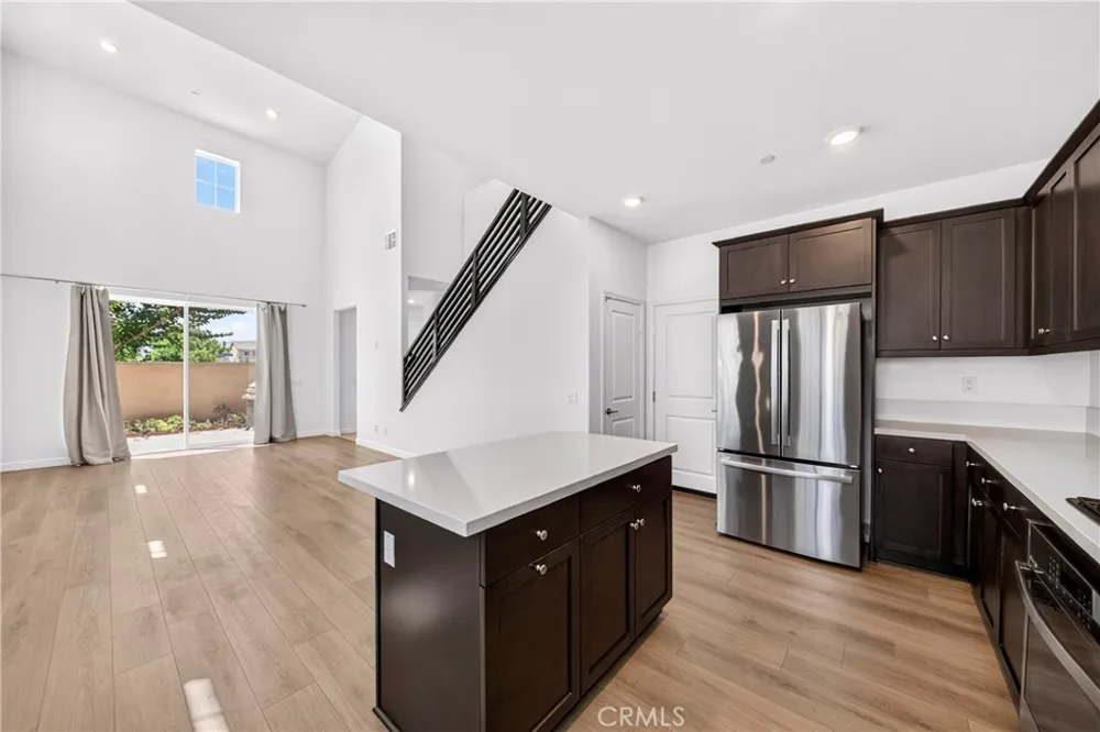 8564 Exposition Chino, CA 91708