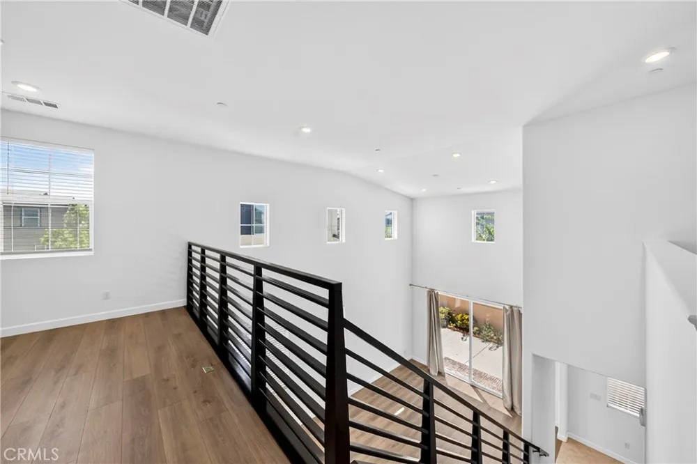 8564 Exposition Chino, CA 91708
