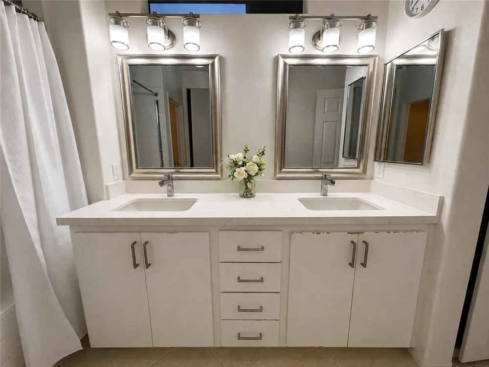 2667 Dietrich Tustin, CA 92782