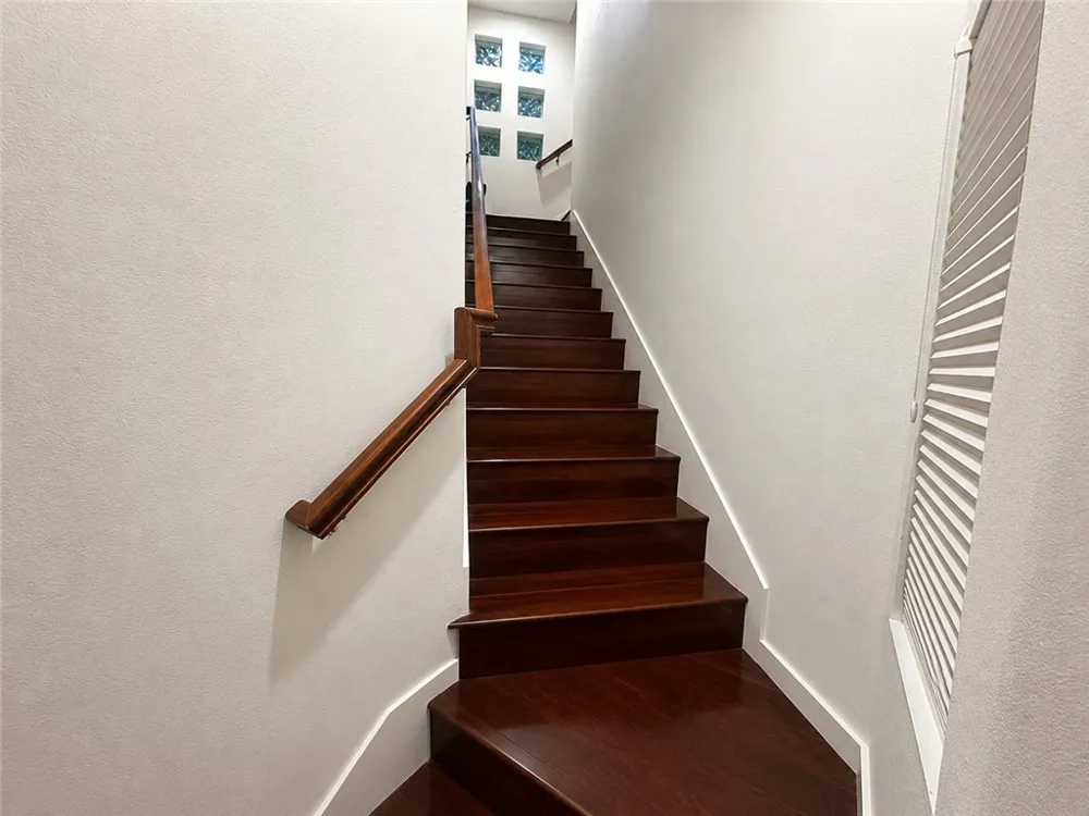 2667 Dietrich Tustin, CA 92782