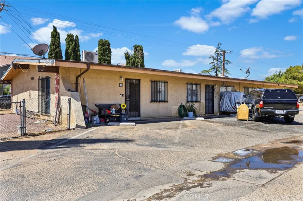 9140 E Hesperia, CA 92345