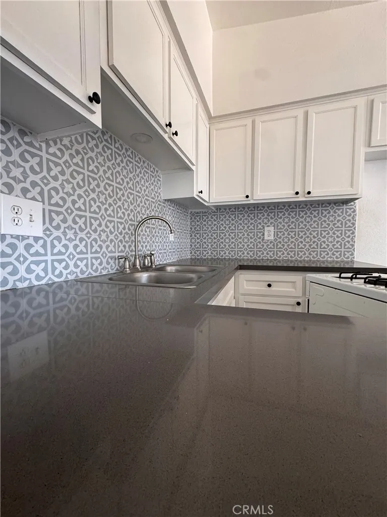 9140 E Hesperia, CA 92345