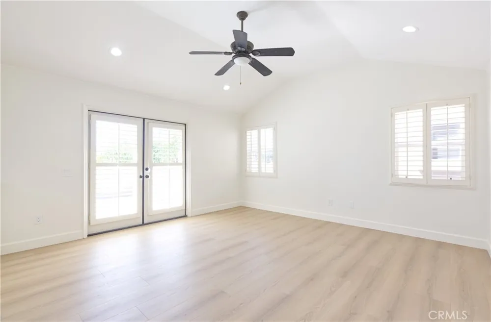 321 9th Street Huntington Beach, CA 92648