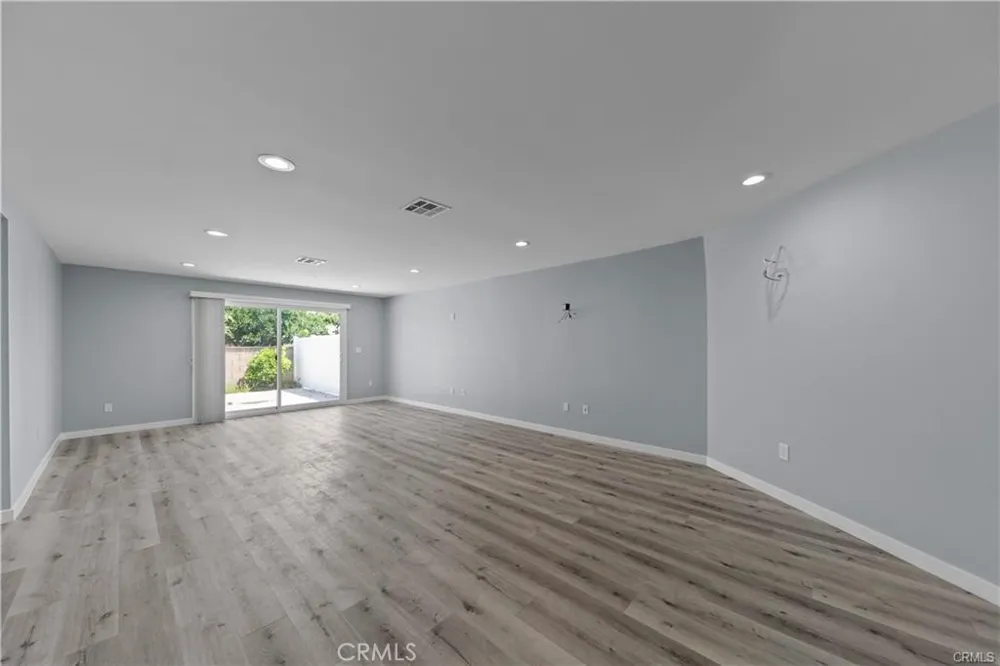14215 Ragus Street La Puente, CA 91746