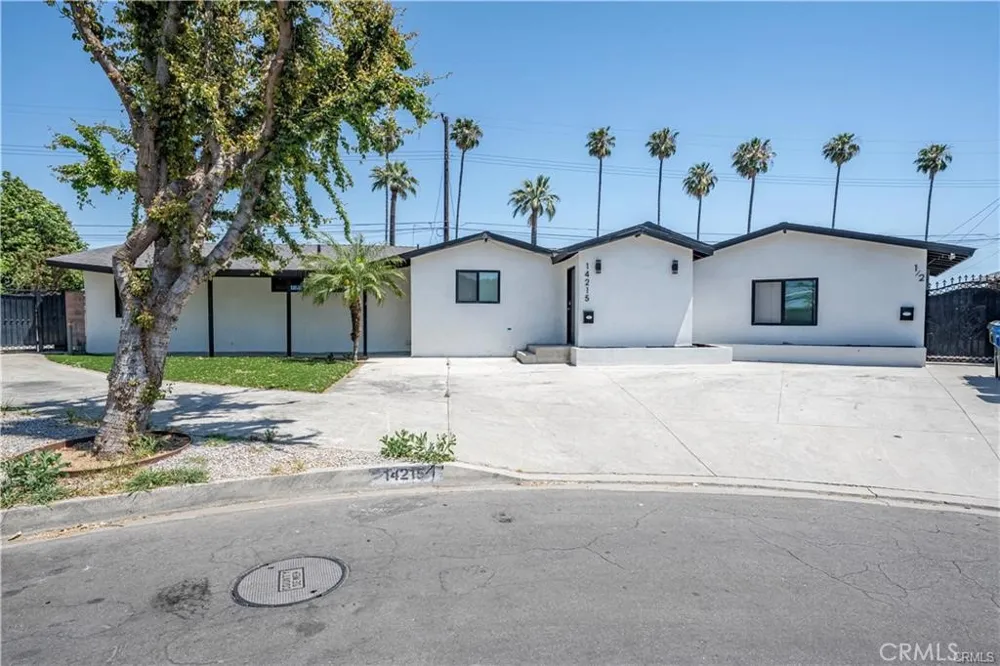 14215 Ragus Street La Puente, CA 91746