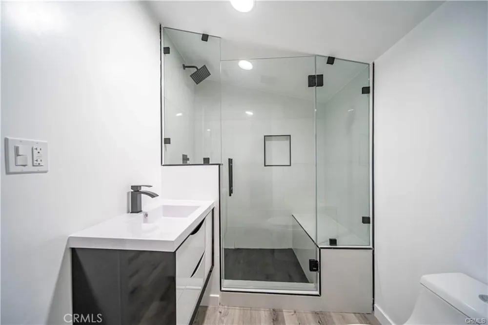 14215 Ragus Street La Puente, CA 91746
