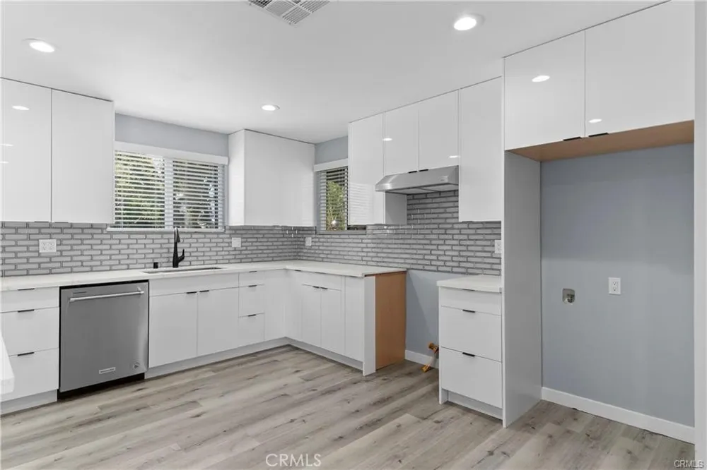 14215 Ragus Street La Puente, CA 91746