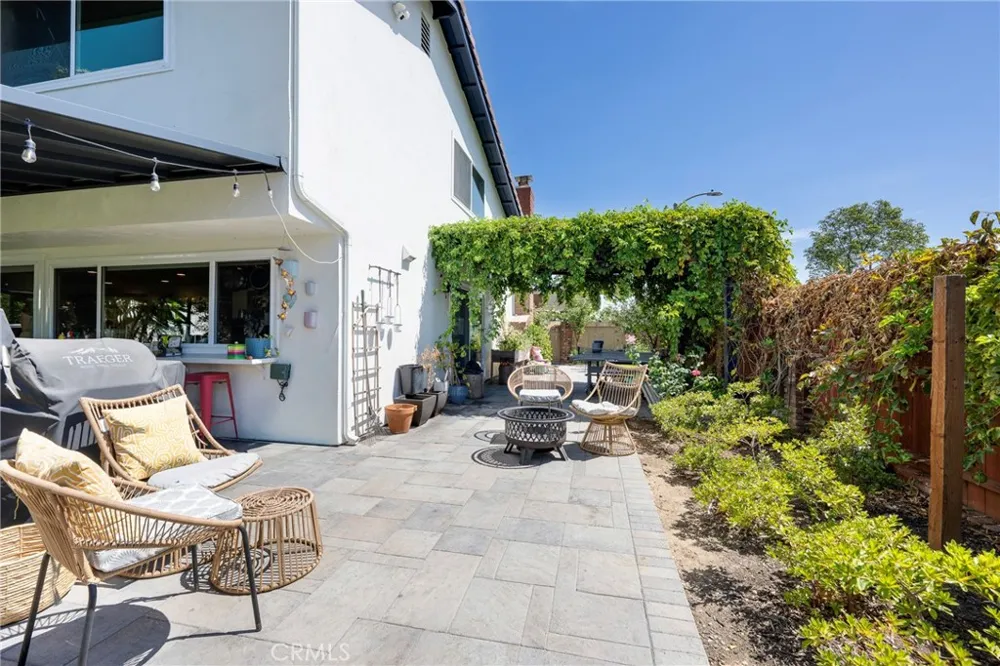 19741 Venecia Lane Yorba Linda, CA 92886