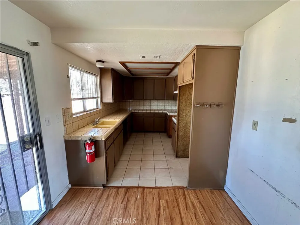 14734 Gravilla Road Victorville, CA 92392