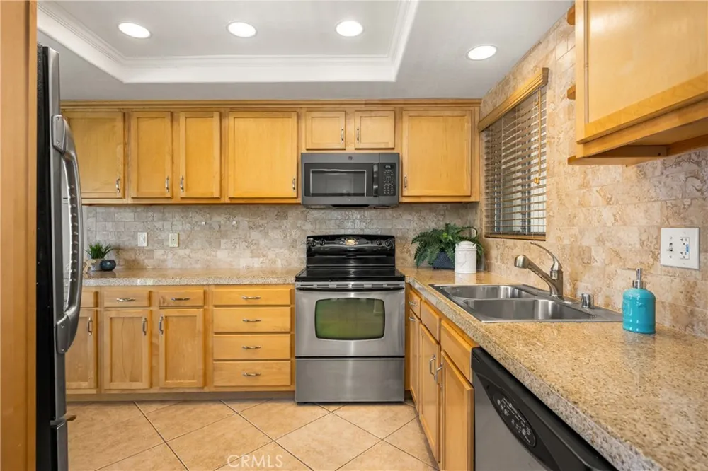 2286 Via Puerta #A Laguna Woods, CA 92637