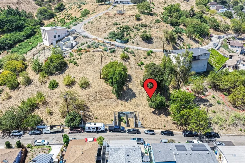 4528 Bedilion Los Angeles, CA 90032