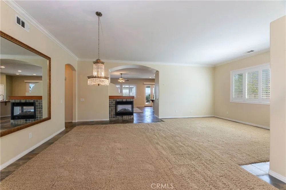 31916 Birchwood Lake Elsinore, CA 92532