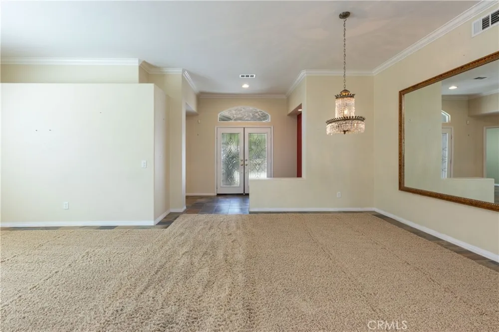 31916 Birchwood Lake Elsinore, CA 92532