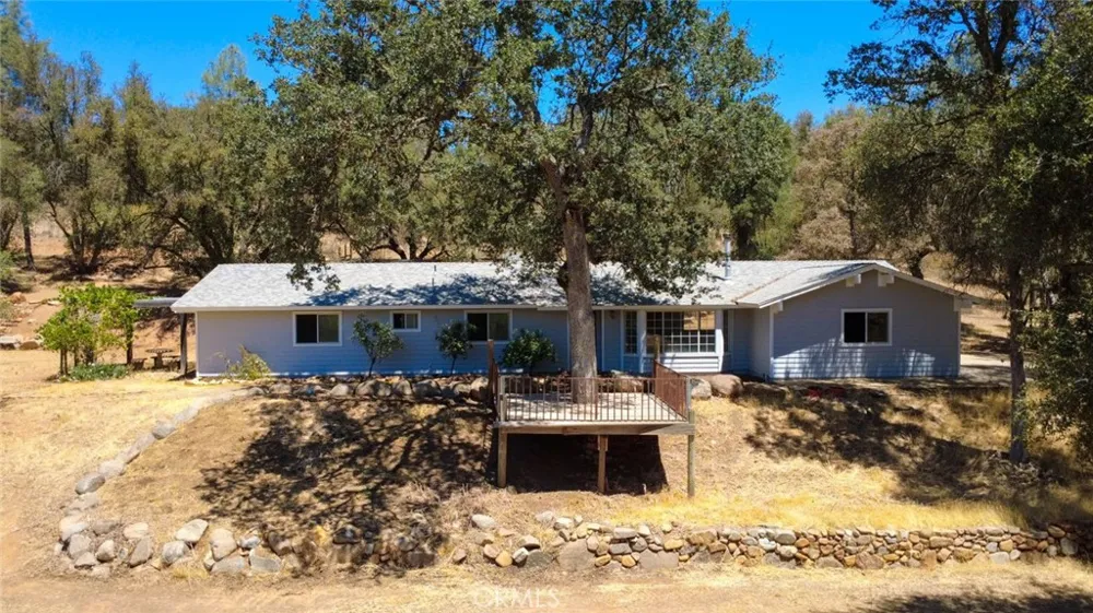 4074 Lakeview Mariposa, CA 95338