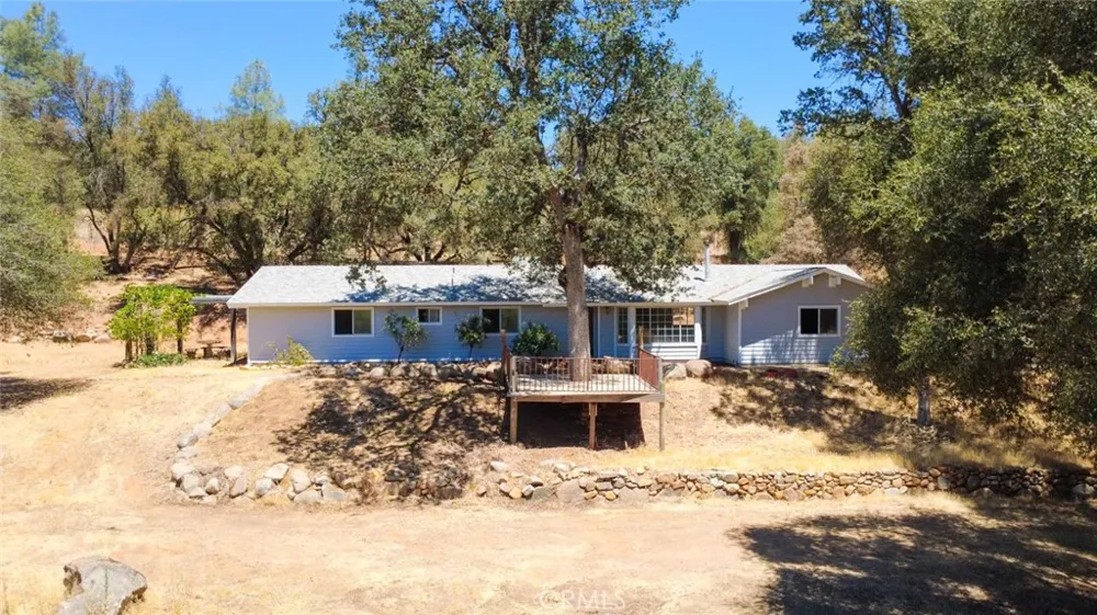 4074 Lakeview Mariposa, CA 95338