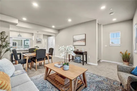 1336 Locust Avenue #3