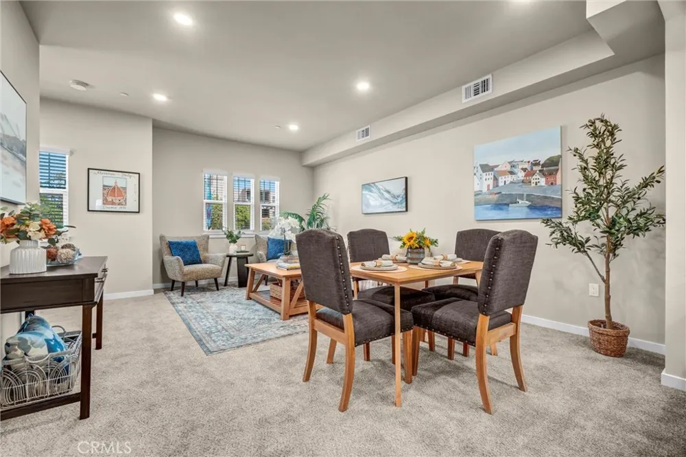 1336 Locust Avenue #3 Long Beach, CA 90813