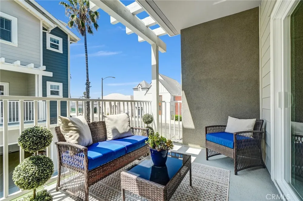 1336 Locust Avenue #4 Long Beach, CA 90813