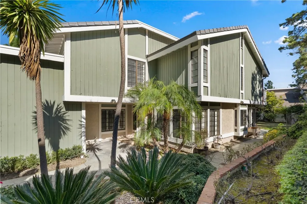 5810 E Mountain Loop Anaheim, CA 92807