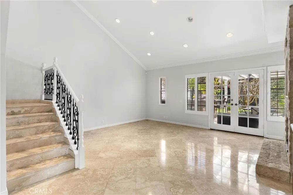 5810 E Mountain Loop Anaheim, CA 92807