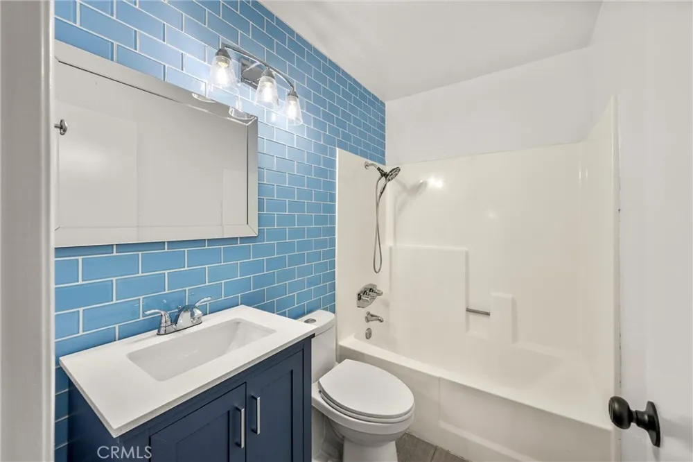 307 Aqueduct Court Placentia, CA 92870