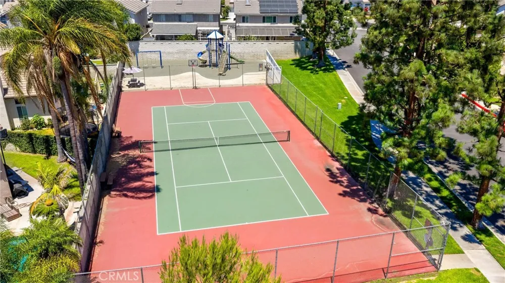 307 Aqueduct Court Placentia, CA 92870