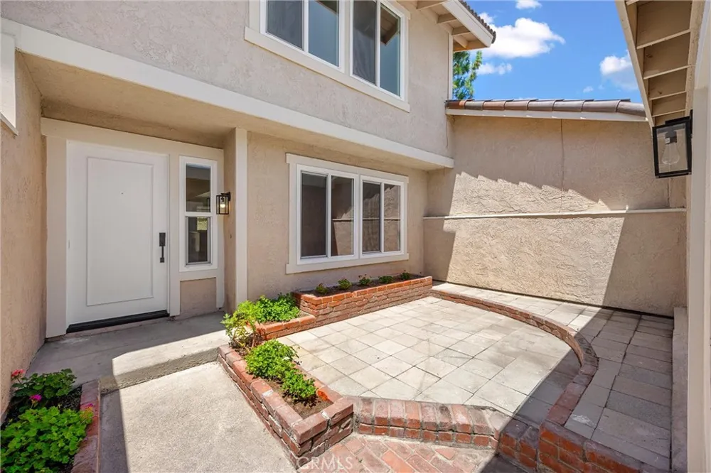 307 Aqueduct Court Placentia, CA 92870