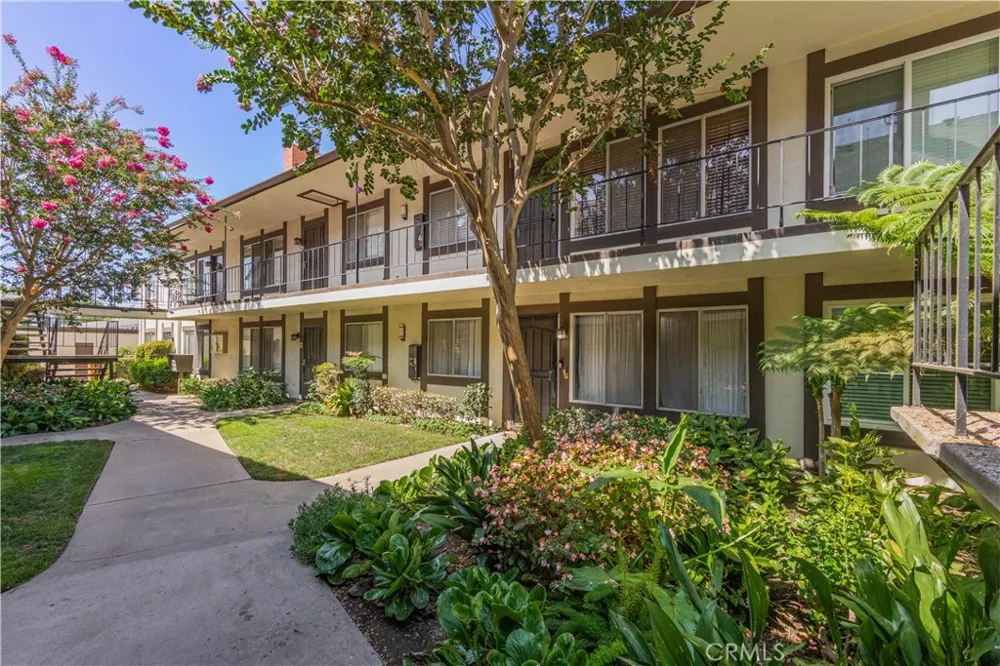 15512 Williams #A85 Tustin, CA 92780