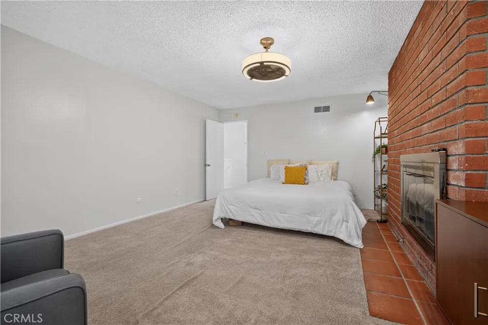 15512 Williams #A85 Tustin, CA 92780