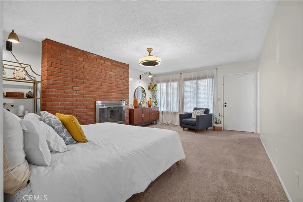 15512 Williams #A85 Tustin, CA 92780